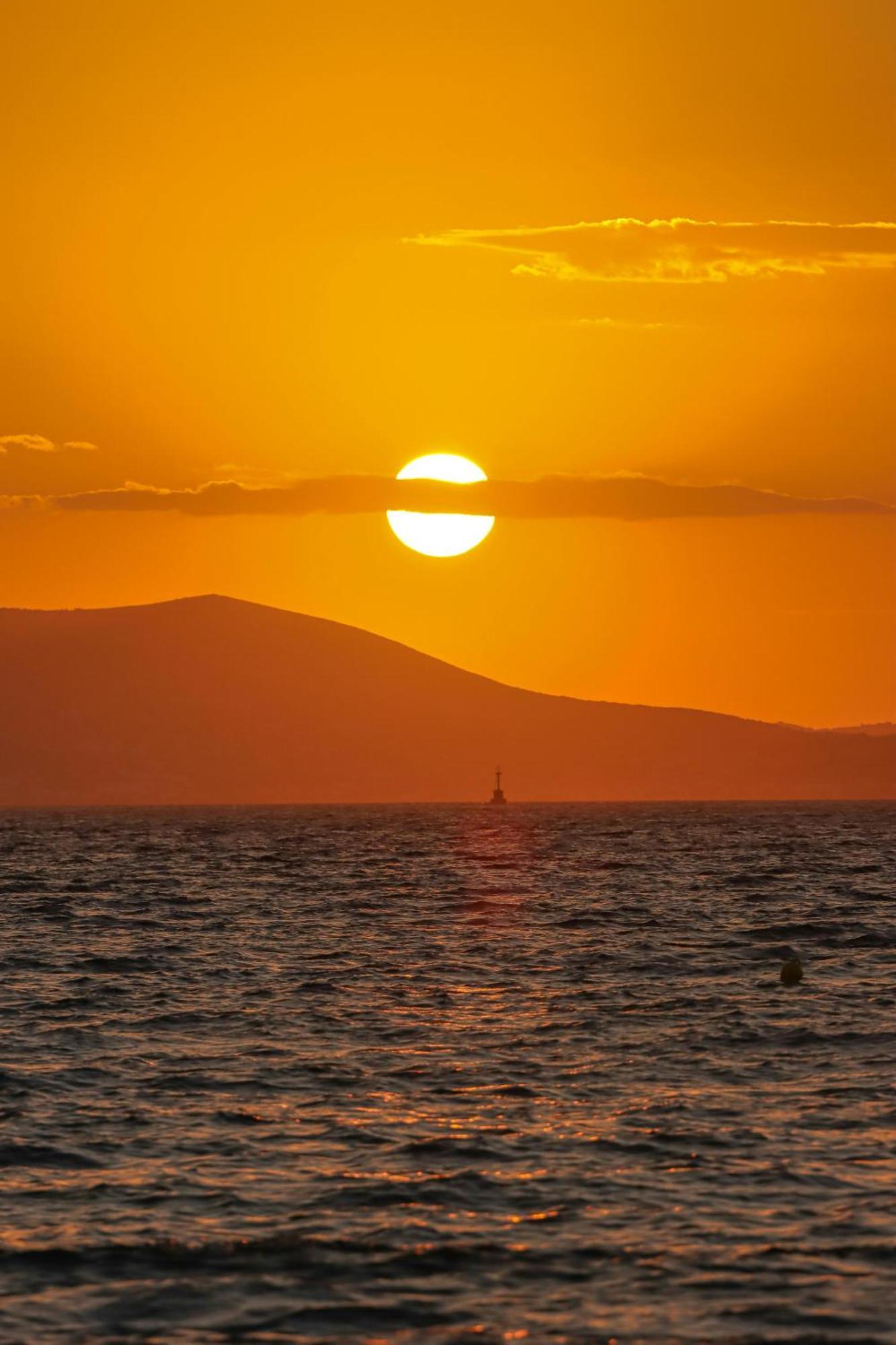 Marine Dream Daire Pláka Dış mekan fotoğraf